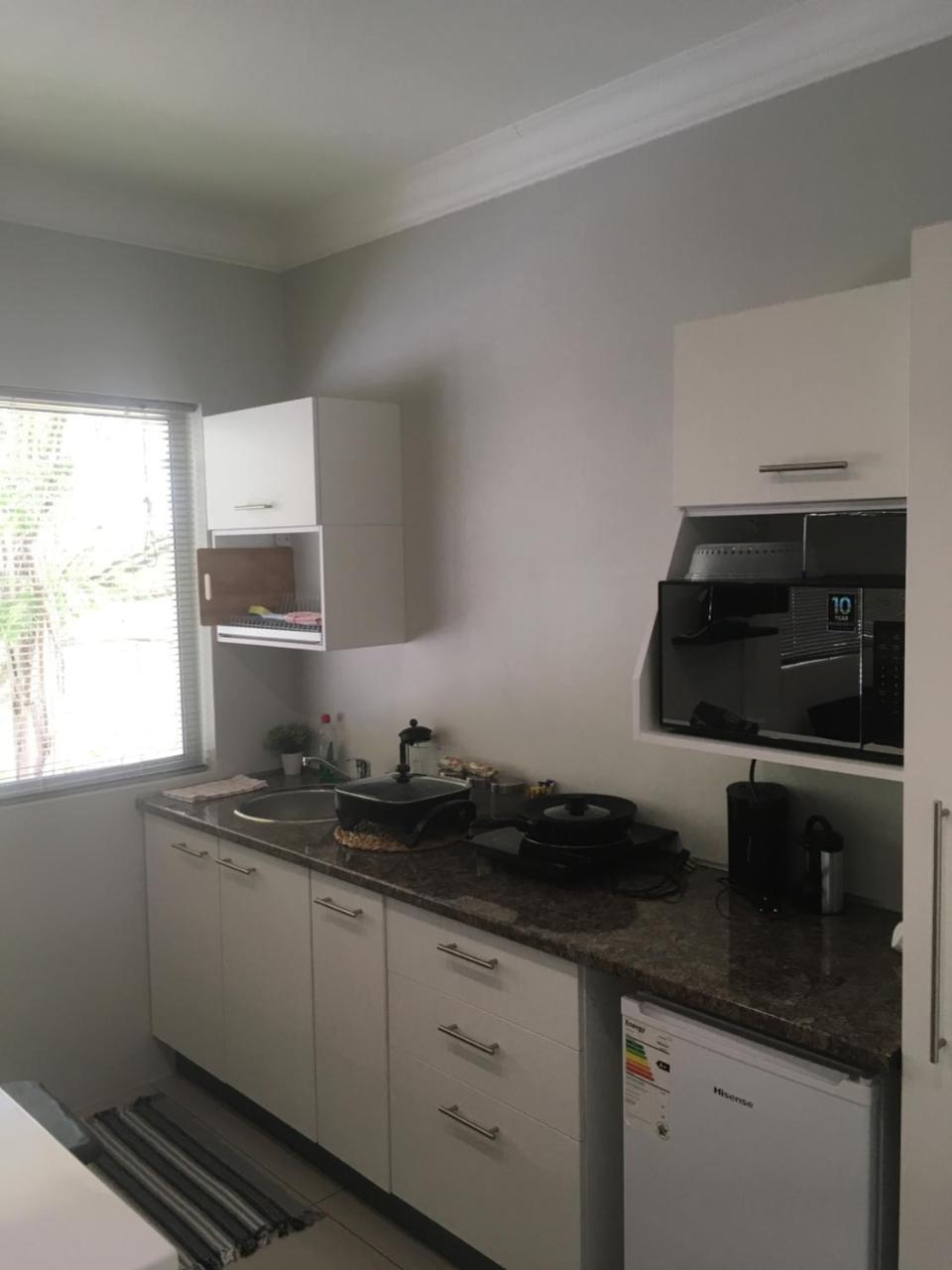 Hotel Suiderhof Self-Catering Windhoek Esterno foto
