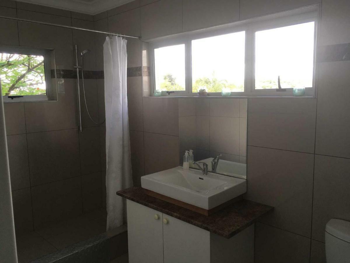 Hotel Suiderhof Self-Catering Windhoek Esterno foto