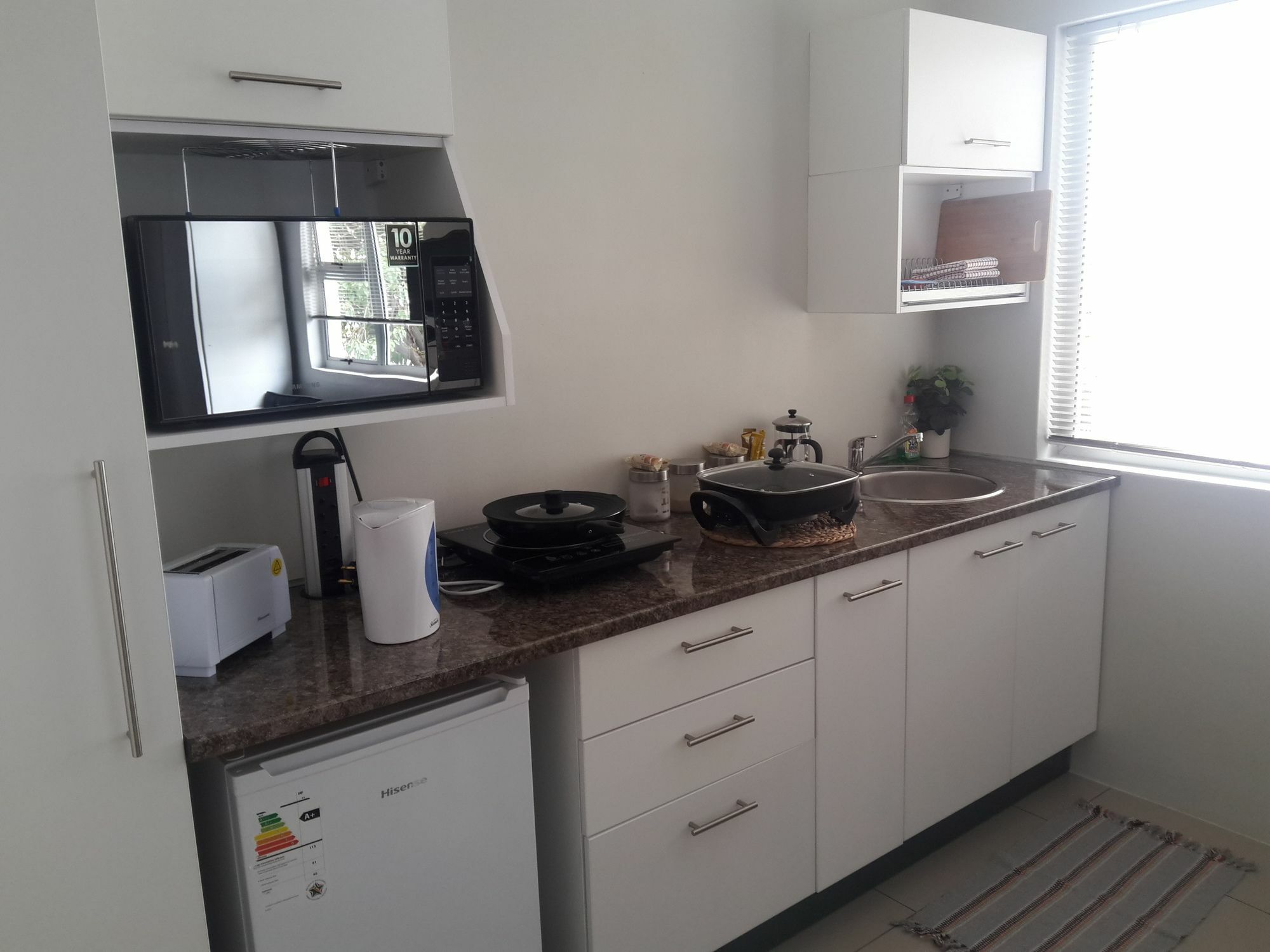 Hotel Suiderhof Self-Catering Windhoek Esterno foto